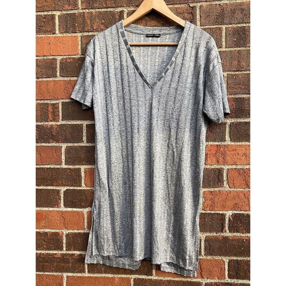 Zara collection tunic shorts sleeve top Womens sz medium gray v-neck stretchy - Picture 1 of 12